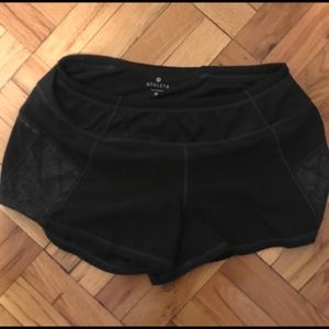 Athleta home run short, lined.